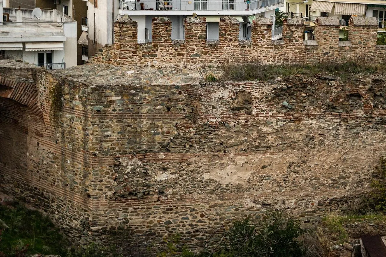 West Walls Apartments سالونيك